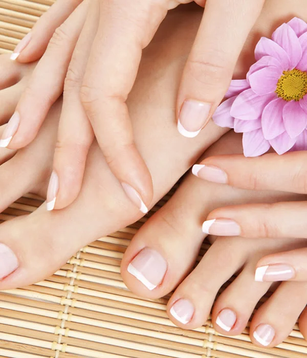 Manicures i pedicures | ST Estilisme | Perruqueria | Sant Feliu de Guíxols